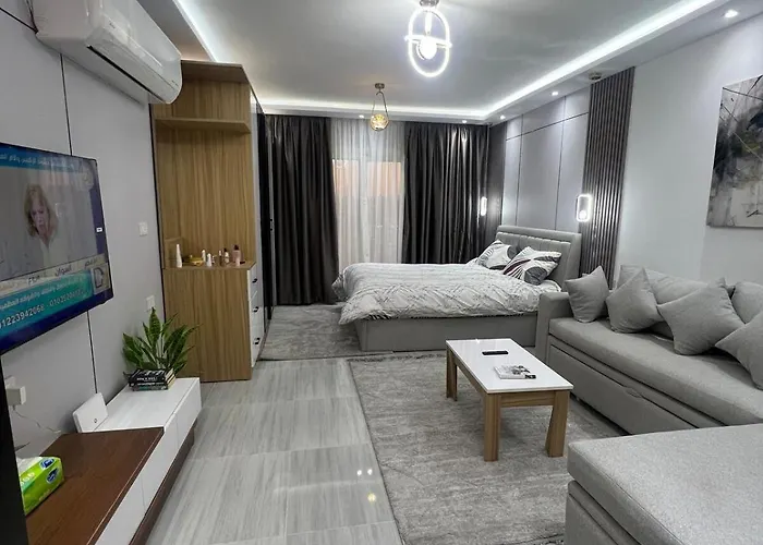Avaneu Apartment *